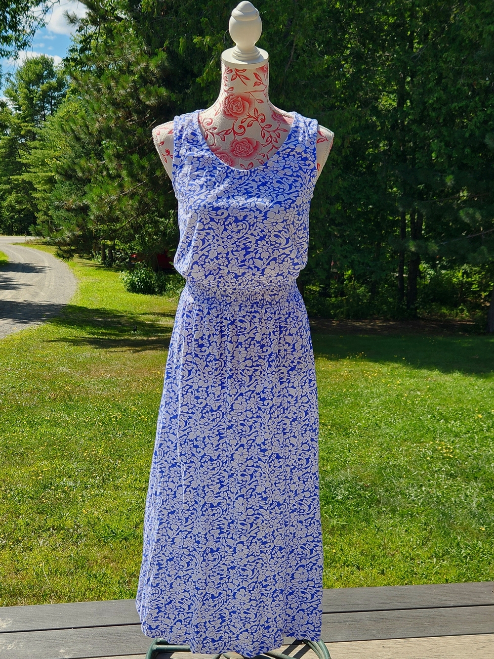 Chadwicks Blue and White Floral V-Neck Maxi Dress S